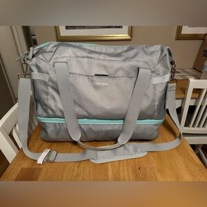 Travel or gym Tote Bag with shoe storage. Gray and blue